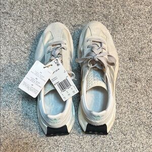 Adidas Cream and Black Sneakers